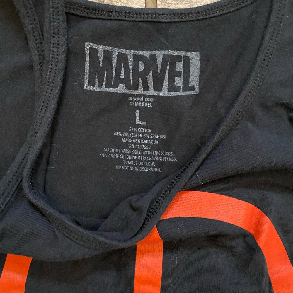 Deadpool Tank Top - Picture 2 of 2